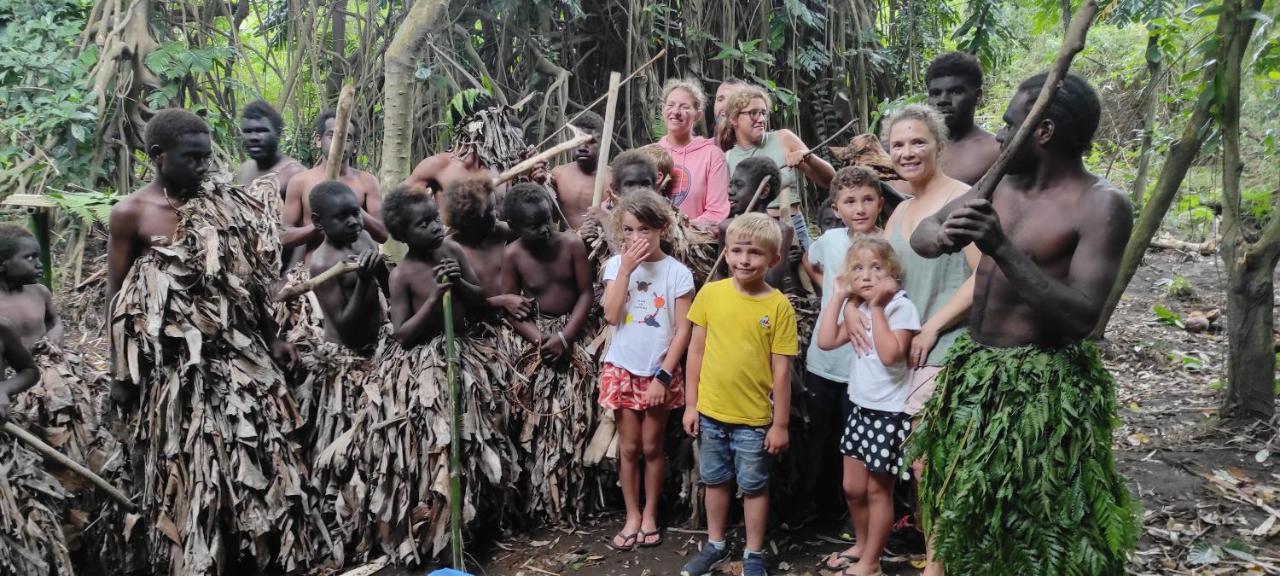 Tanna Volcano View Tree House Lenkuru ภายนอก รูปภาพ