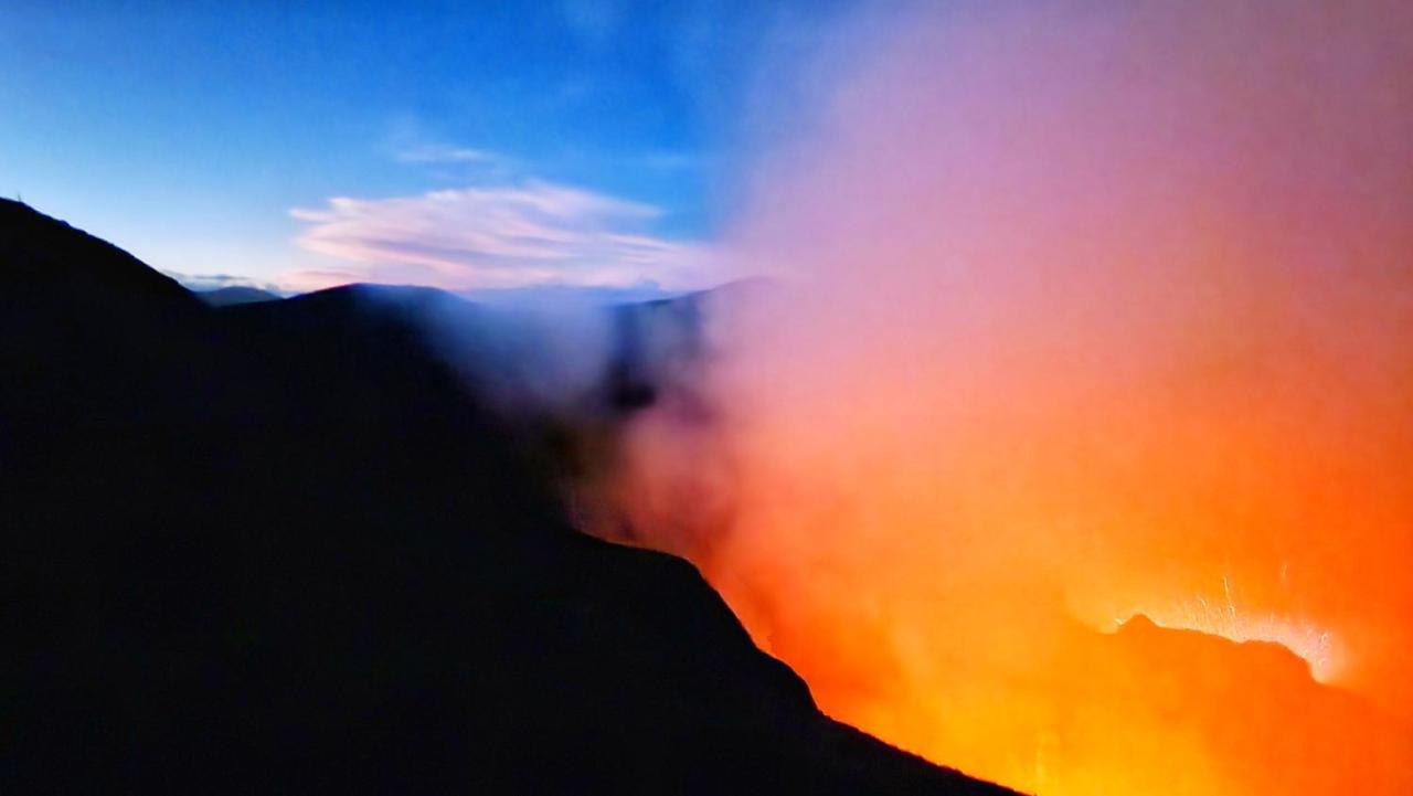 Tanna Volcano View Tree House Lenkuru ภายนอก รูปภาพ