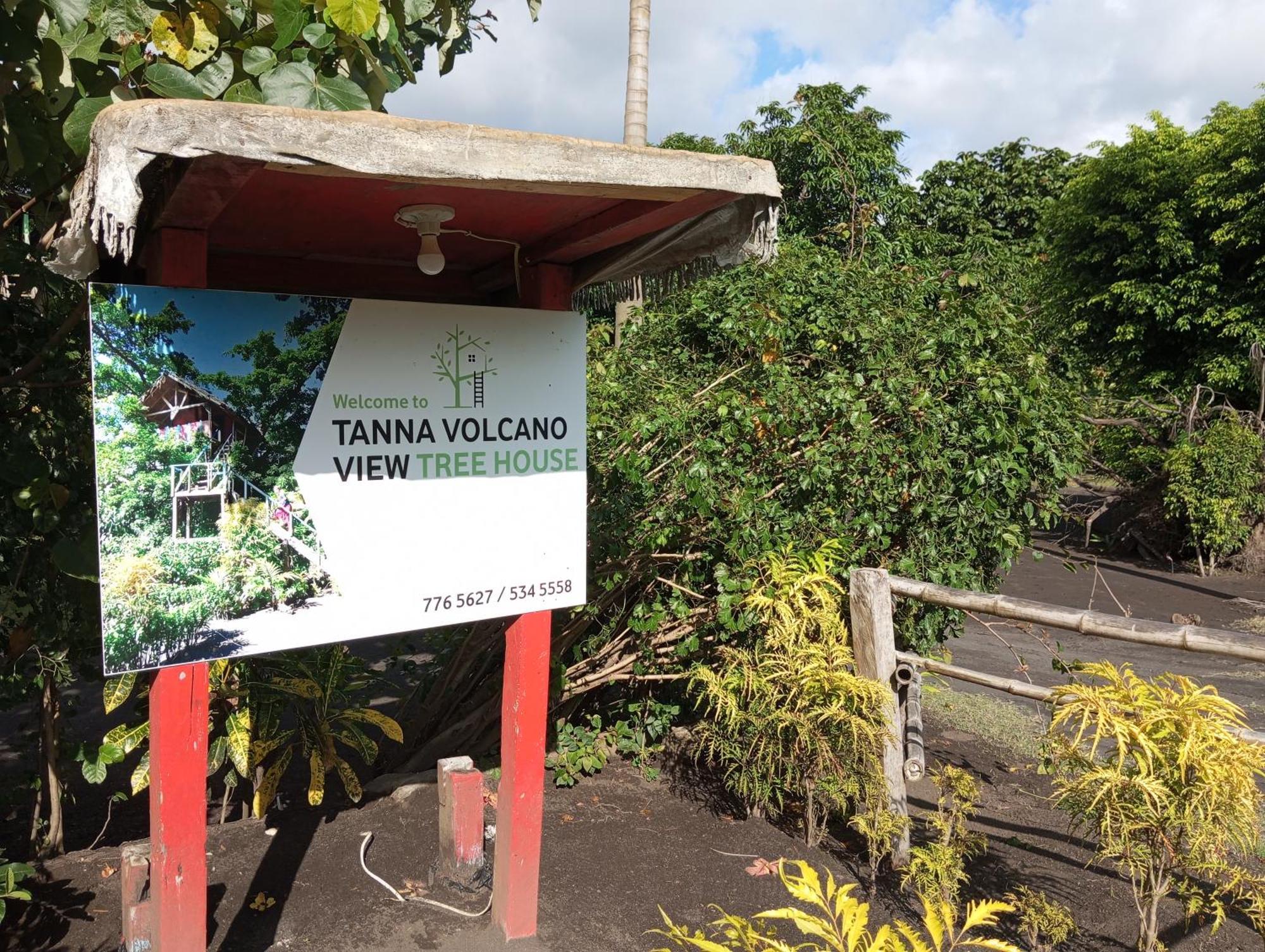 Tanna Volcano View Tree House Lenkuru ภายนอก รูปภาพ